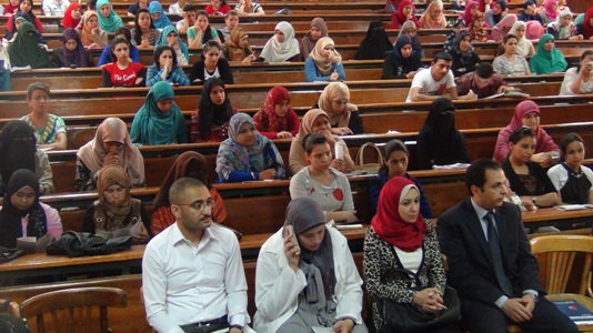 الدم الآمن”في ندوة بتربية أسيوط