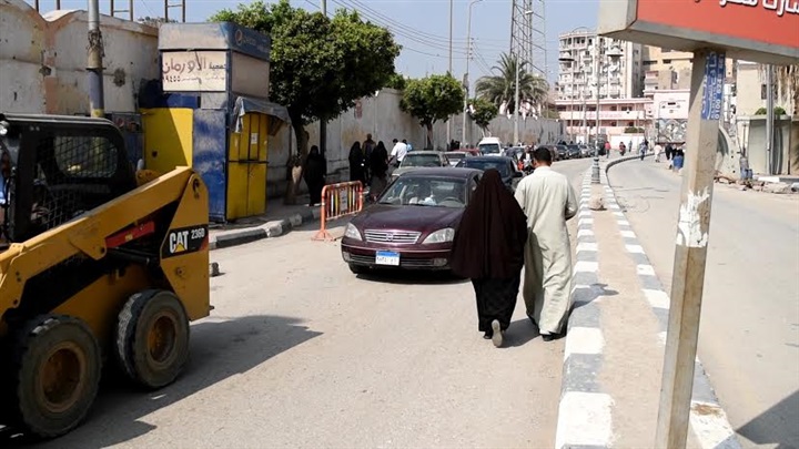 محافظ الفيوم: إعادة فتح الشوارع المغلقة لتيسير الحركة المرورية