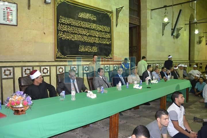 بالصور.. محافظ الغربية يحضر احتفالات ليلة القدر