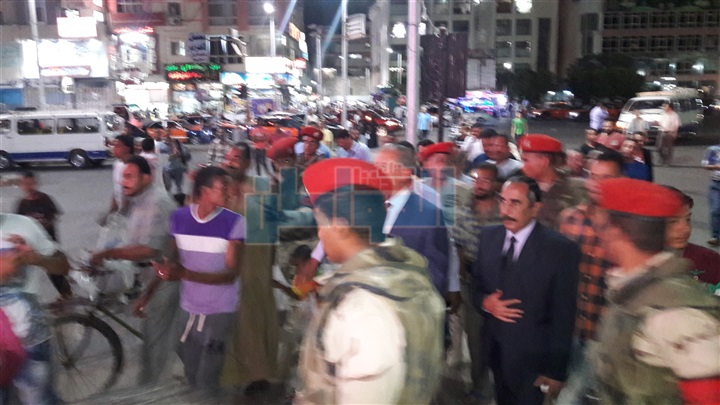 بالفيديو والصور.. محافظ البحر الأحمر يشارك الأهالي احتفلات 30 يونيو
