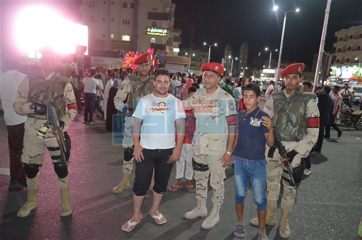 بالفيديو والصور.. محافظ البحر الأحمر: "نحن خلف القيادة السياسية"
