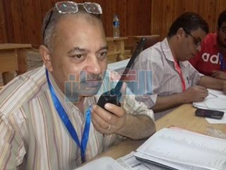 بالصور.."طفطف ولاسلكي ولجنة بشرية"..أهم معالم استقبال الطلاب بجامعة القناة