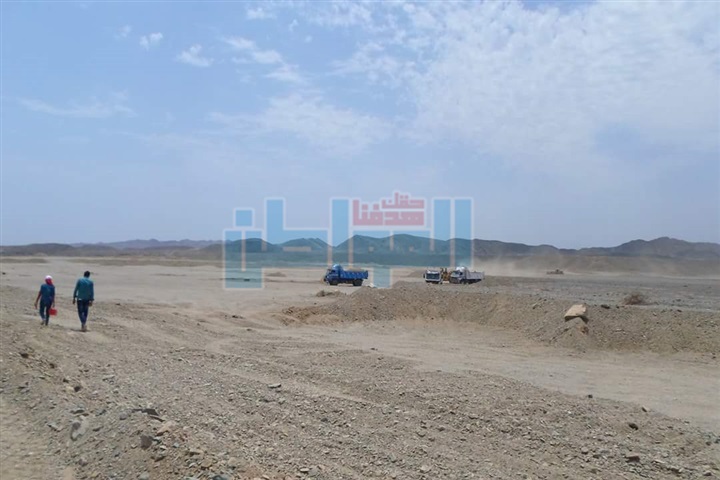 مدينة مرسى علم تبدا عمل 3 بحيرات للحماية من السيول 