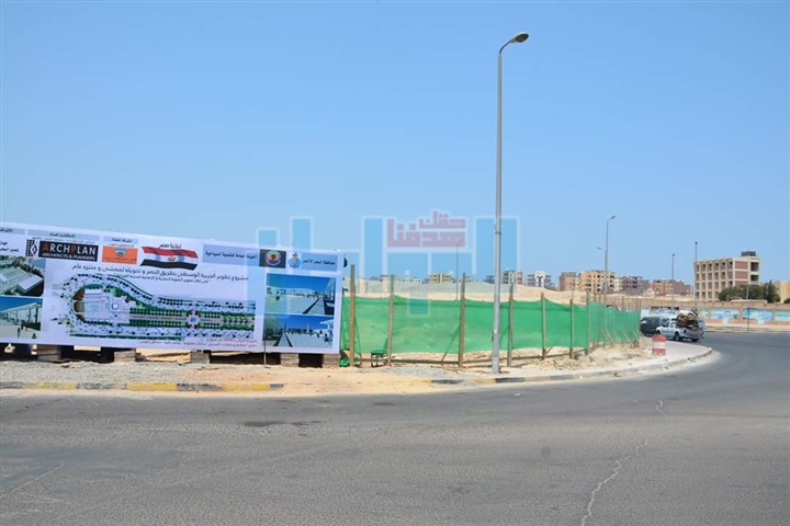 بالصور.. بدء أعمال تحويل الجزيرة الوسطى لممشى ومتنزه بالغردقة