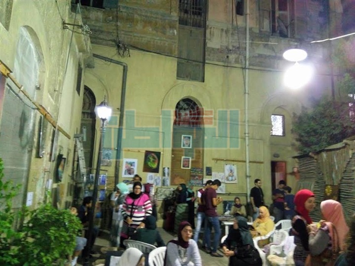 بالصور..افتتاح معرض "فن بلا أسوار" في الإسكندرية