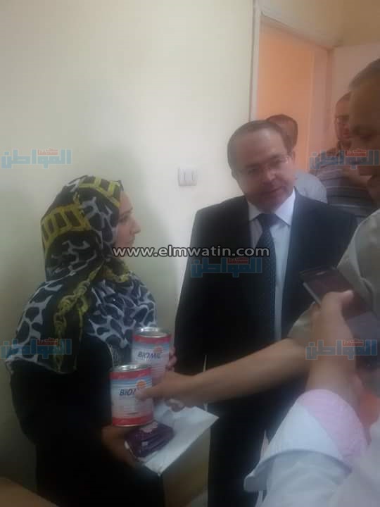 وكيل صحة القليوبية يتفقد أماكن توزيع لبن الأطفال 