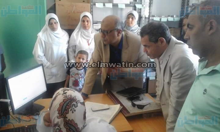 وكيل صحة مطروح يتفقد منافذ توزيع الألبان بمدن المحافظة 