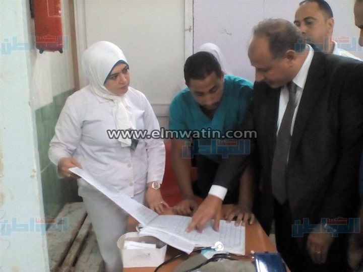 محافظ البحيرة يحيل 3 أطباء للتحقيق لتخلفهم عن العمل بمستشفى الرحمانية