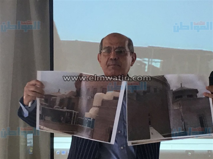 بالصور.. جابر نصار يعرض مستندات بشأن ترميم قبة جامعة القاهرة