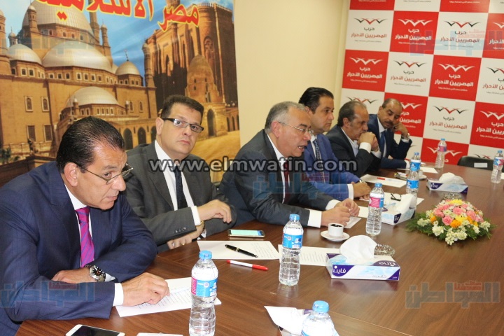 بالصور.. «المصريين الأحرار» يستقبل وفدا رفيعا من «الشيوعي الصيني»
