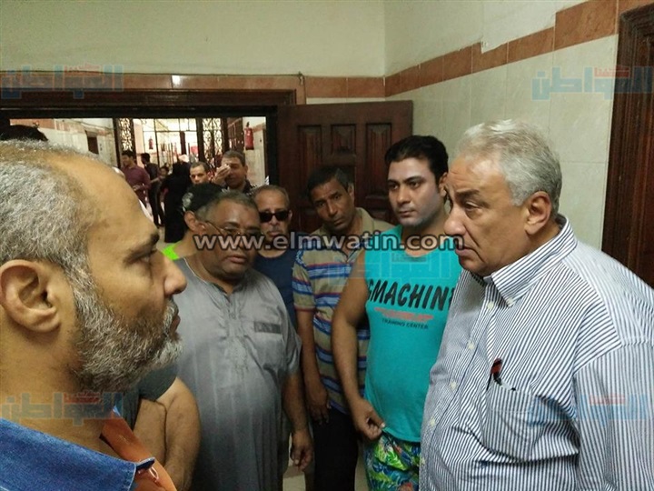 بالصور.."عاشور" يلغي الحفل الفني لوفاة "محامي أسيوط"