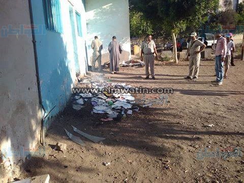 بالصور.. حريق يلتهم مكتب تموين بكفر الشيخ