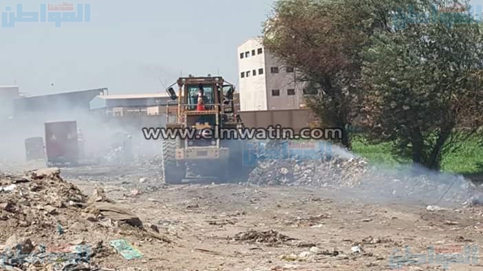 بالصور.. رفع 500 طن من المخلفات بالشارع الجديد بمدينة الخصوص