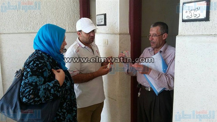 أسلاك كهرباء عارية وتدني مستوى النظافة في مدارس الدقهلية