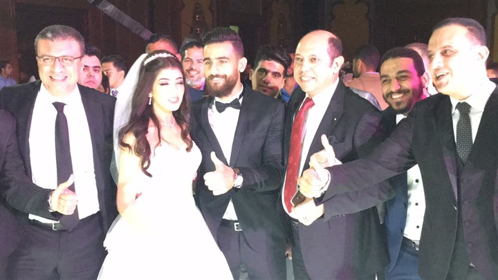 بالصور.. عمرو الليثي وشيكابالا والصقر في حفل زفاف باسم مرسي
