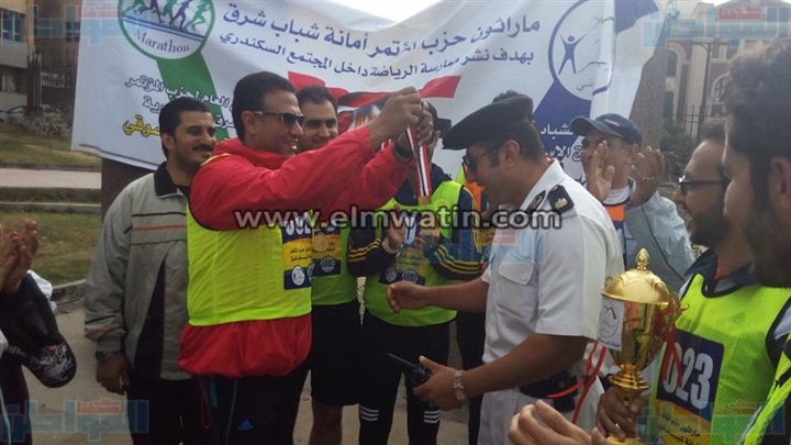 بالصور.. "المؤتمر" ينظم أكبر ماراثون شبابي لتشجيع السياحة بالإسكندرية