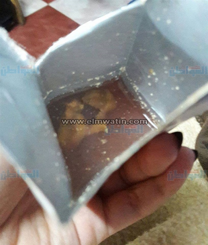 بالصور.. "مواطن" لـ"وزير الصحة": فاكهة متعفنة بعصير شركة "بيتي"