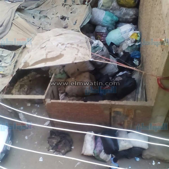 أهالي "حوض الحنة" بالخصوص يستغيثون من مخزن مخلفات خطرة