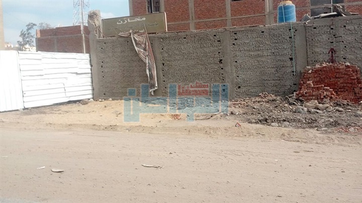 بالصور والمستندات.. "إخواني" يستولي على أرض مواطن ويهدده بالقتل