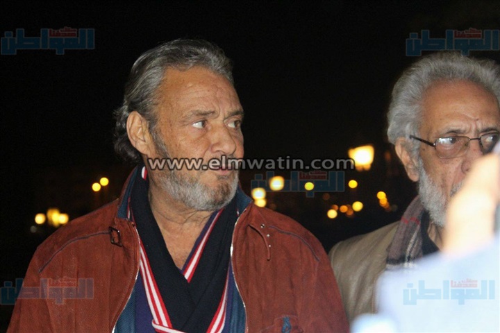 بالصور.. نجوم الفن في عزاء أحمد راتب