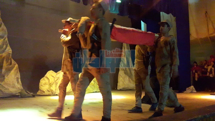 بالصور.. مدرسة جامعة أسيوط الاعدادية تواجه العنف والإرهاب
