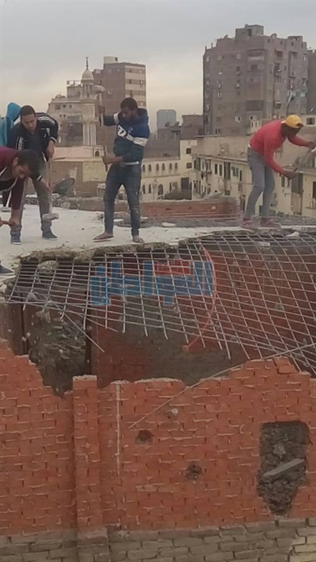 بالصور.. حملة لإزالة العقارات المخالفة بالسيدة زينب