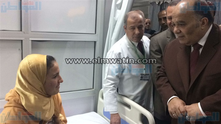 بالفيديو.. محافظ الدقهلية يتفقد مستشفى المنصورة الدولي ويحيل 240 للتحقيق