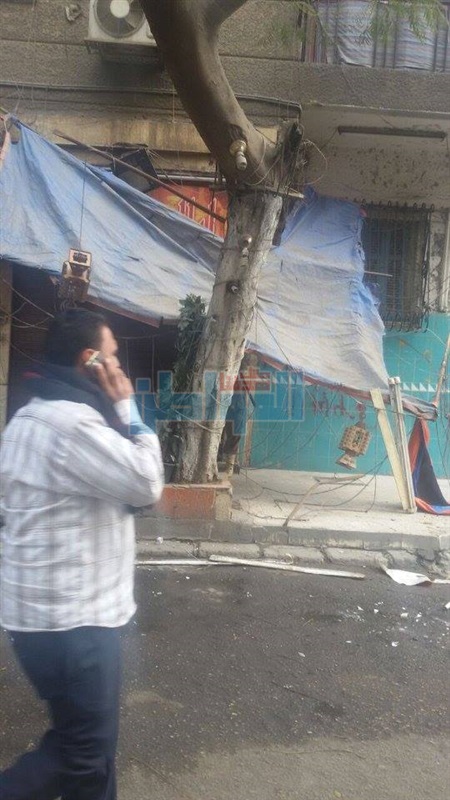 بالصور.. حملة مكبرة لإزالة الإشغالات بحي الساحل