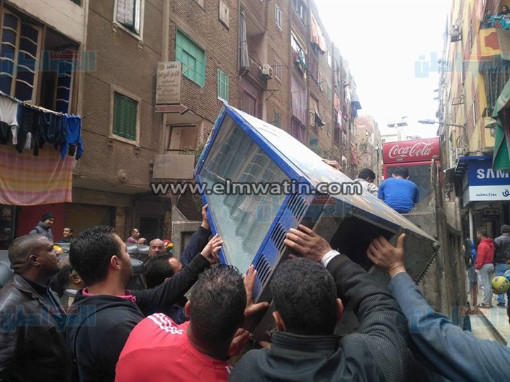 بالصور.. حملة لإزالة الإشغالات والتجريد بحي شمال الجيزة