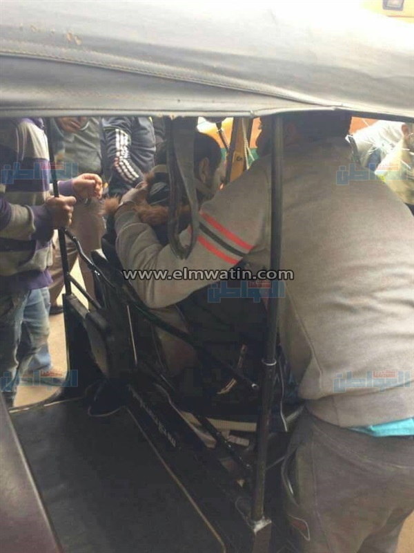بالصور.. إصابة سائق "توك توك" بالخطأ في إطلاق نار عشوائي من أحد ضباط المنوفية