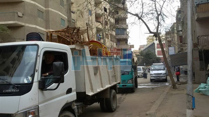 بالصور.. حملة إشغالات لغلق الكافيهات والمحلات الغير مرخصة بفيصل 