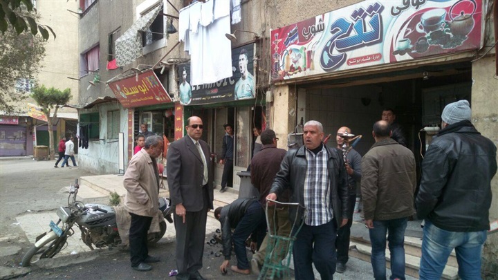 بالصور.. رئيس حي السلام أول يشن حملة إشغالات مكبرة على شوارع المدينة