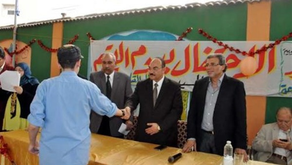 محافظ القليوبية يشهد