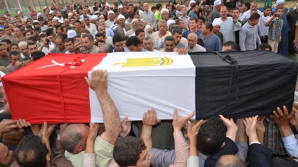 بالصور..أهالى بنى