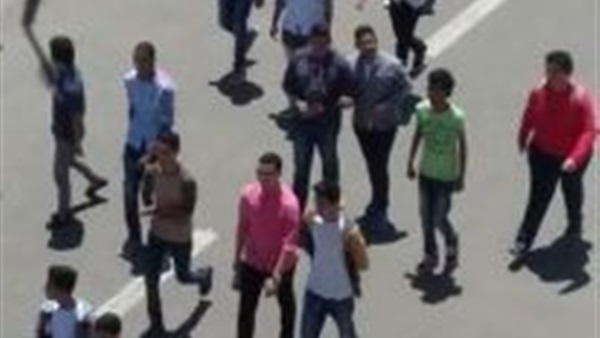 وقفة احتجاجية لطلاب