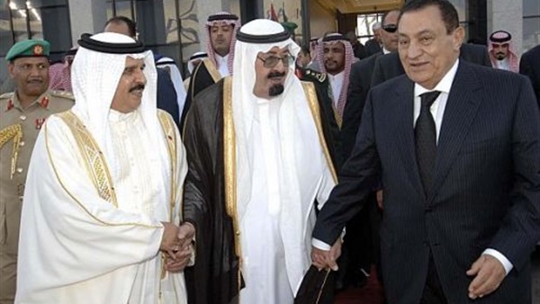 السفير السعودي يفجر