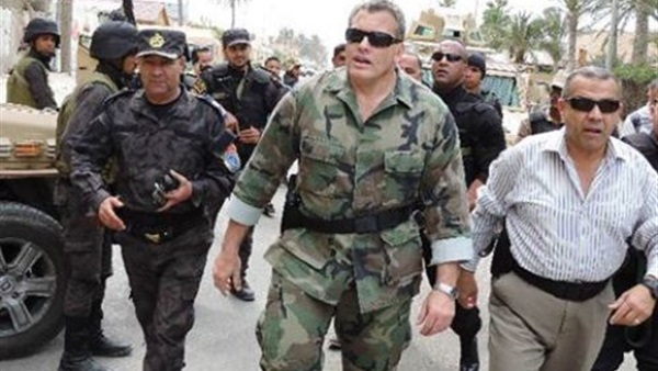 بالصور.. مدير أمن