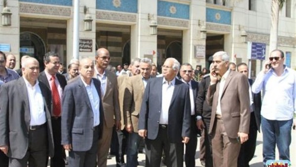 جولات لوزير النقل