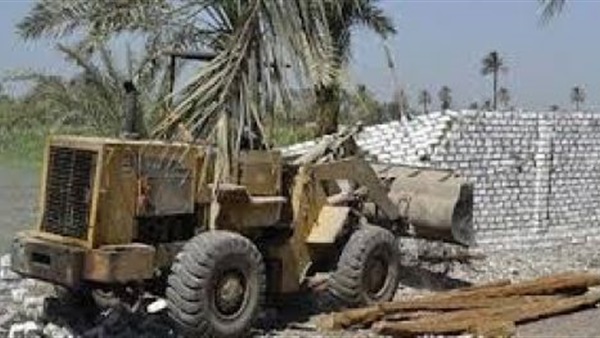إزالة 28 تعدي على