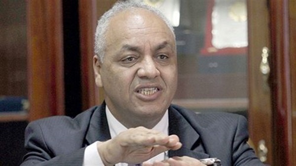 مصطفى بكري :البعض