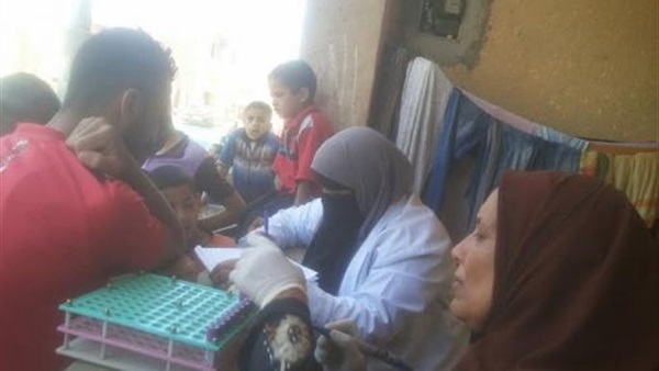 الكشف عن 916 حالة