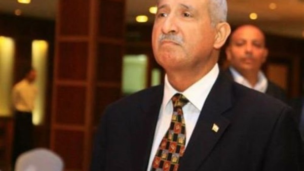 عزيز: فرنسا تقدم