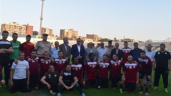 محافظ الفيوم يحفز