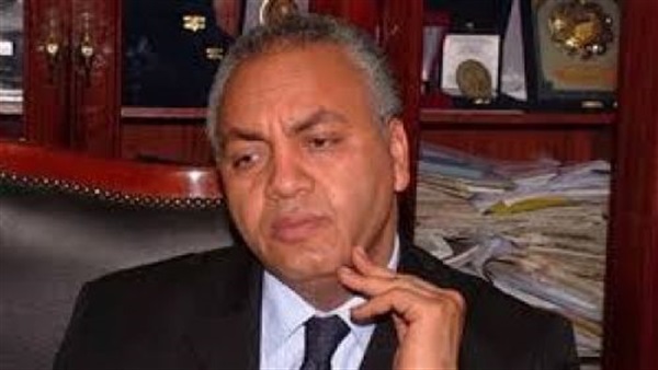 مصطفي بكري : رويترز