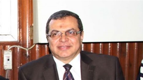 وزير القوى العاملة