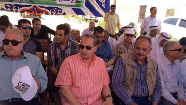 وزير الزراعة والمحافظ
