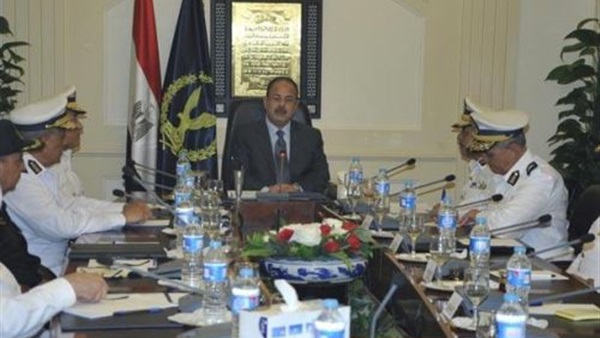 نقطة سوداء في الزي