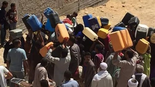 بالصور.. إنقطاع مياه