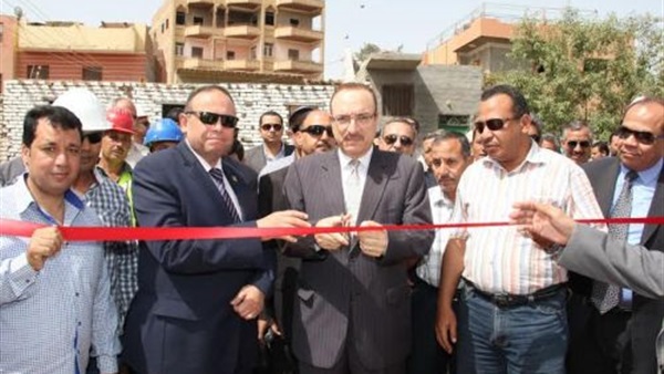 بالصور.. حبيب يفتتح