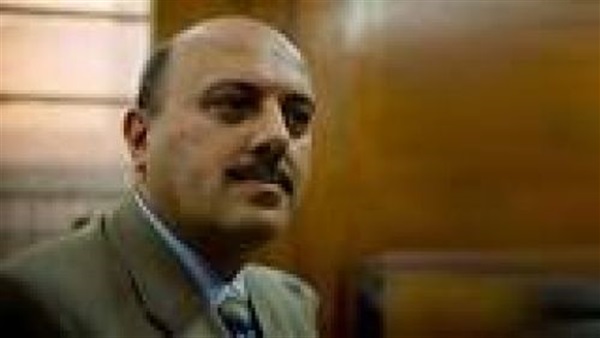 مجند ووالدته يعتدون